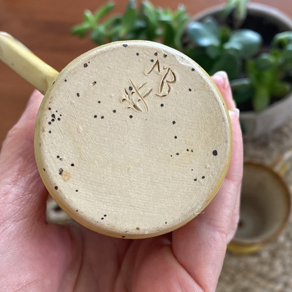 Handmade Espresso Mugs - Picture 5 of 6